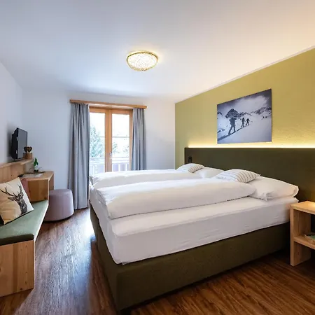 Sport-lodge Hotel 3*