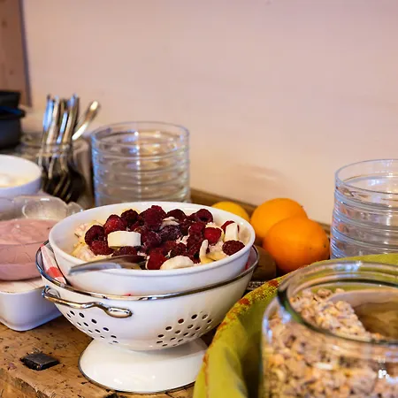 体育旅舍克罗斯特 3* 克洛斯特斯